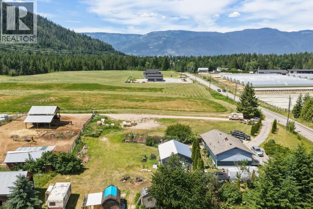 3580 20 Avenue Se, Salmon Arm, British Columbia  V1E 1X9 - Photo 58 - 10391610