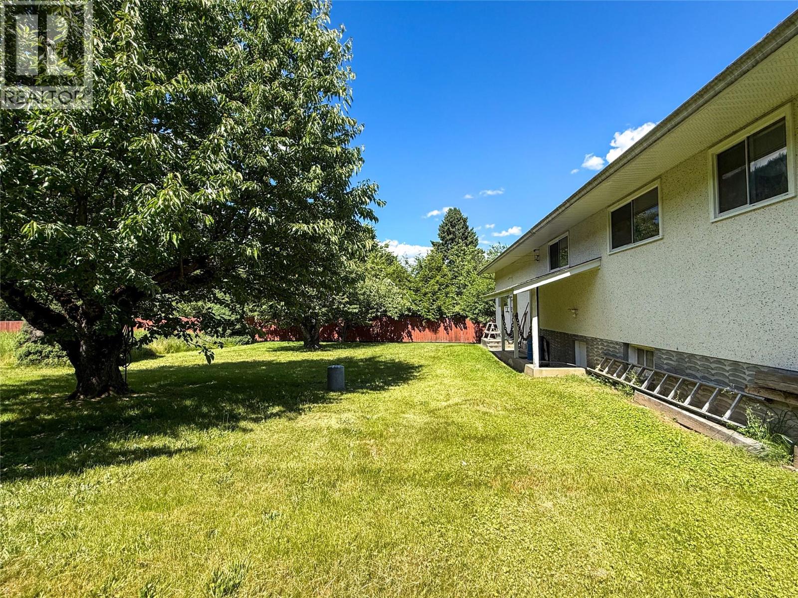 1535 Highway 3a Highway, Thrums, British Columbia  V1N 4M7 - Photo 45 - 10392700