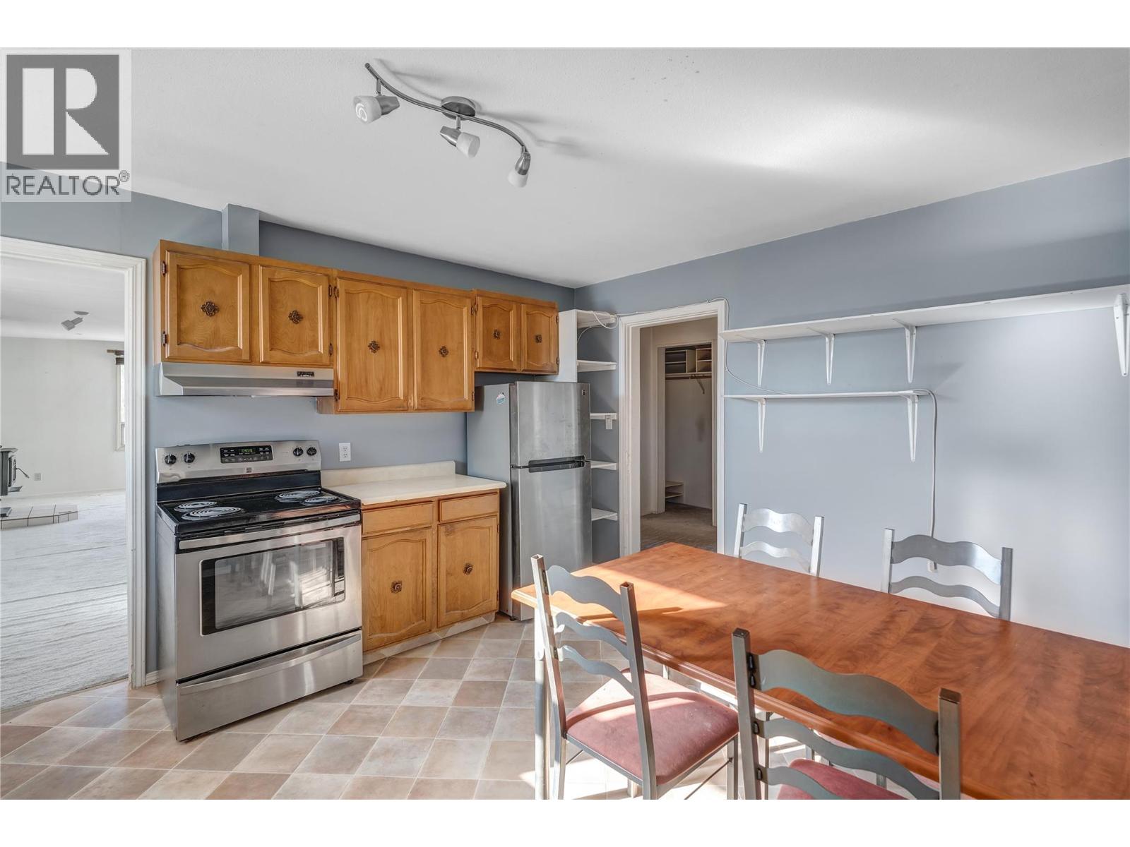 10110 Main Street, Summerland, British Columbia  V0H 1Z0 - Photo 64 - 10392923