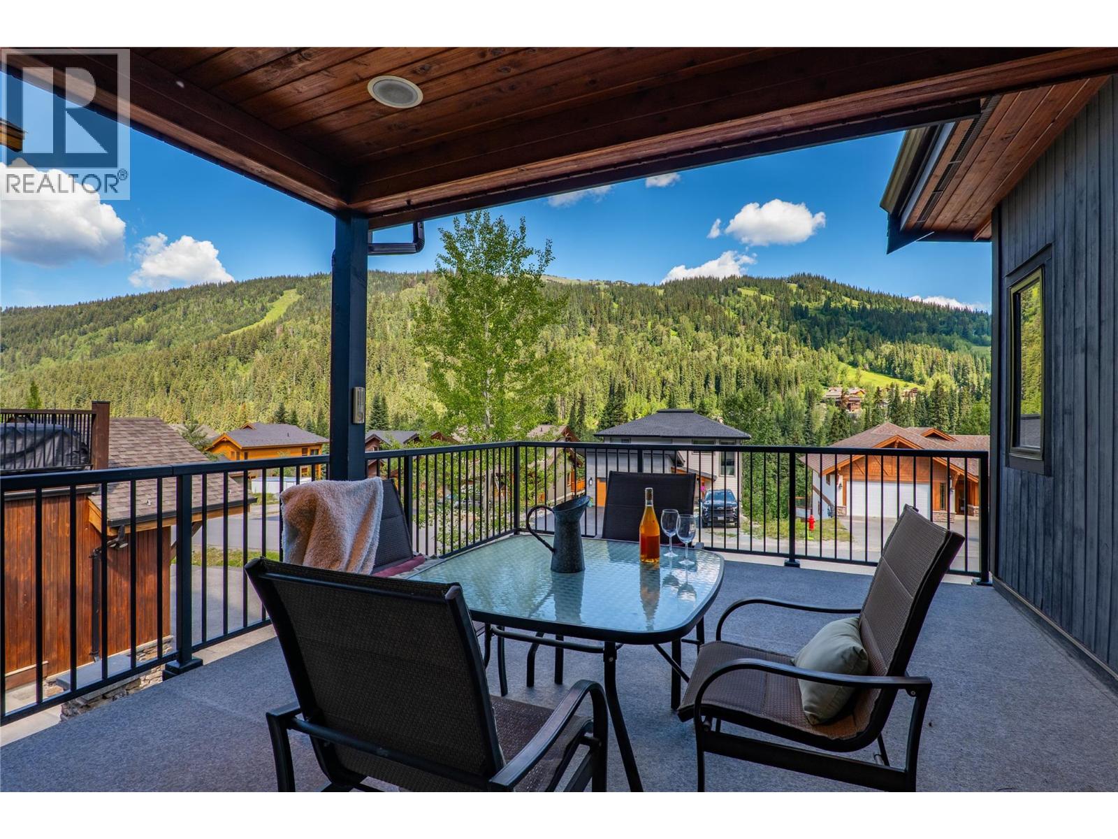 2429 Fairways Drive, Sun Peaks, British Columbia  V0E 5N0 - Photo 11 - 10392835