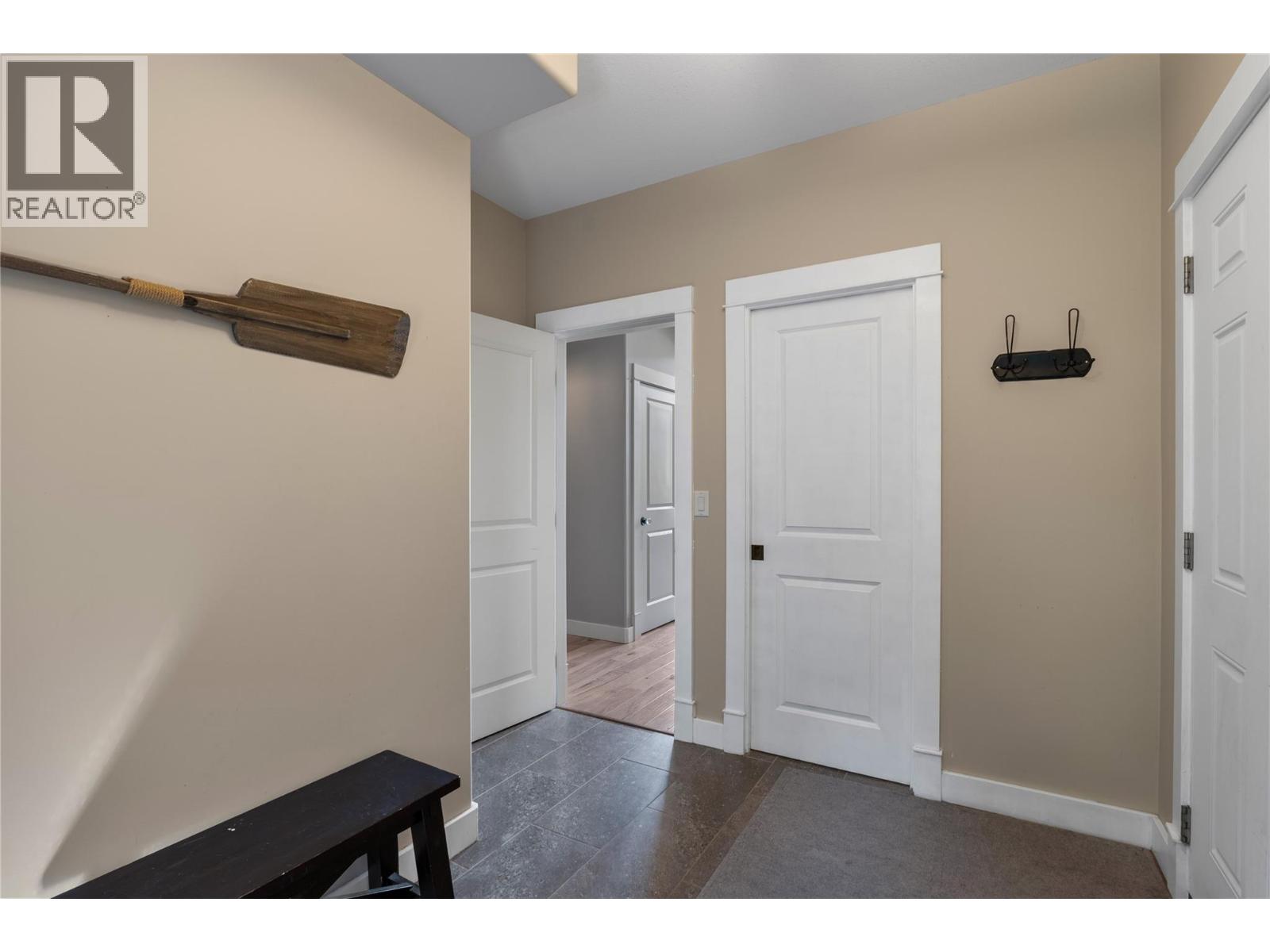 2429 Fairways Drive, Sun Peaks, British Columbia  V0E 5N0 - Photo 15 - 10392835