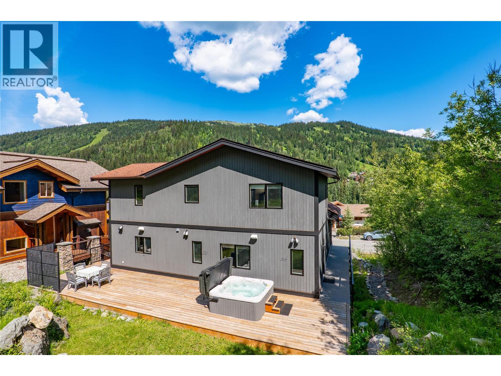 2429 Fairways Drive, Sun Peaks, British Columbia  V0E 5N0 - Photo 33 - 10392835