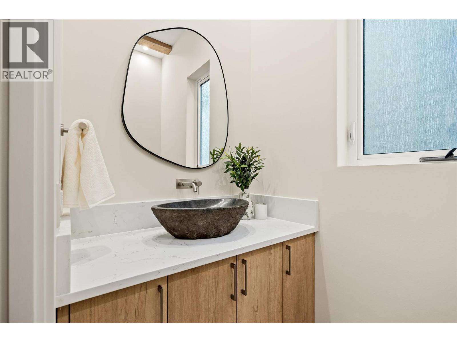 1027 Kitson Court, West Kelowna, British Columbia  V1Z 0B9 - Photo 28 - 10377466