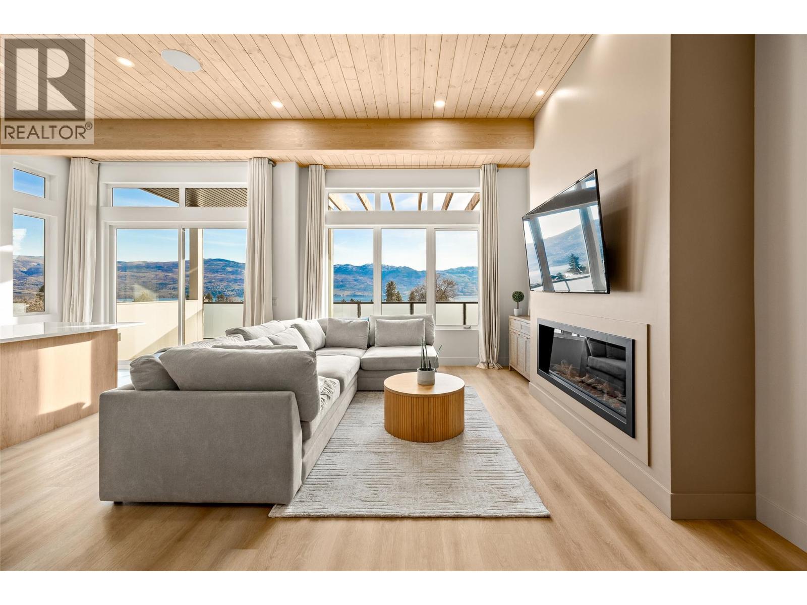 1027 Kitson Court, West Kelowna, British Columbia  V1Z 0B9 - Photo 4 - 10377466