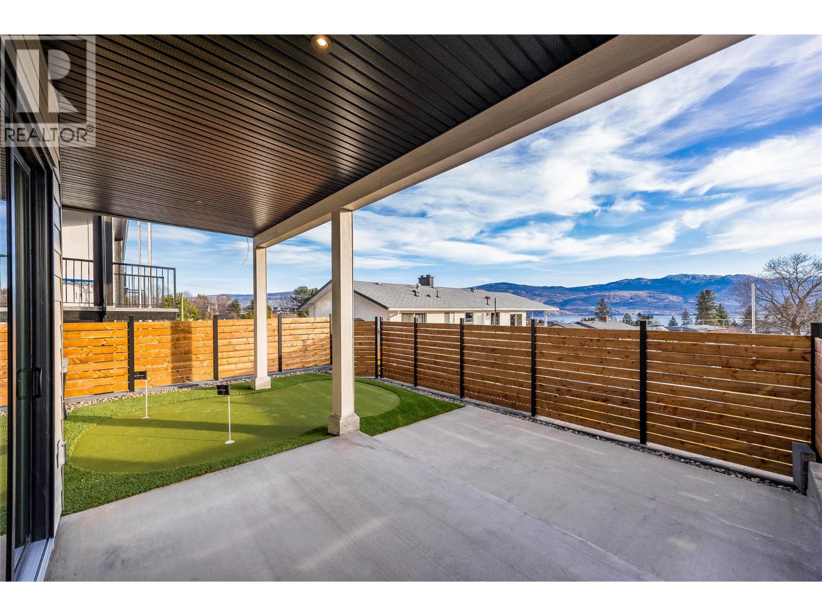 1027 Kitson Court, West Kelowna, British Columbia  V1Z 0B9 - Photo 47 - 10377466