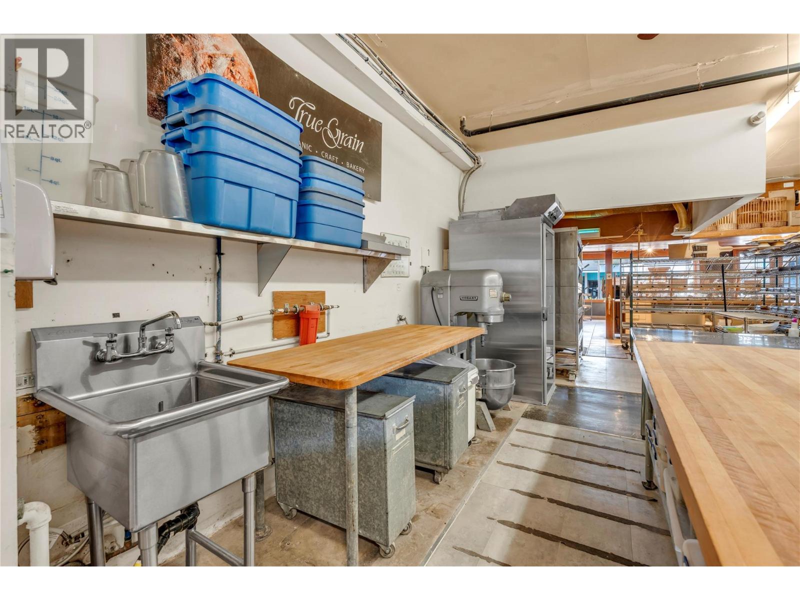 10110 Main Street, Summerland, British Columbia  V0H 1Z0 - Photo 67 - 10392932