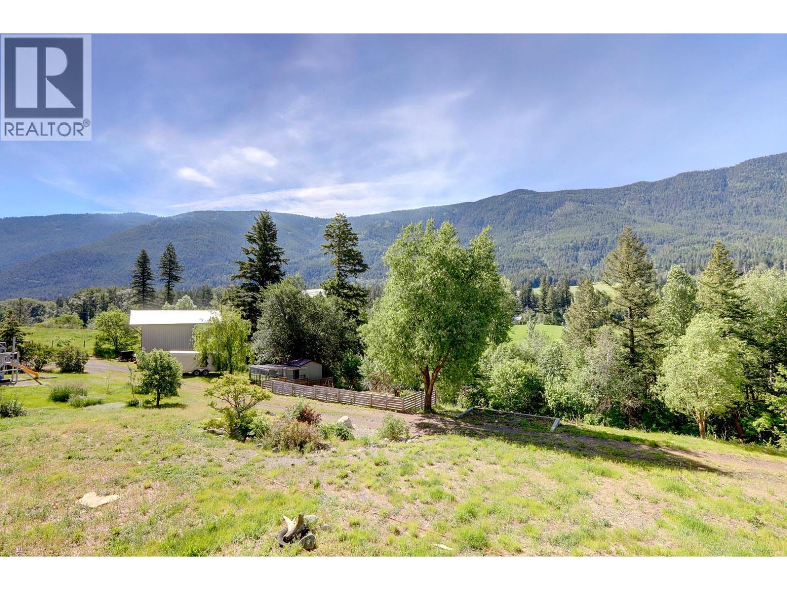 4375 97 Highway, Falkland, British Columbia  V0E 1W1 - Photo 25 - 10387187