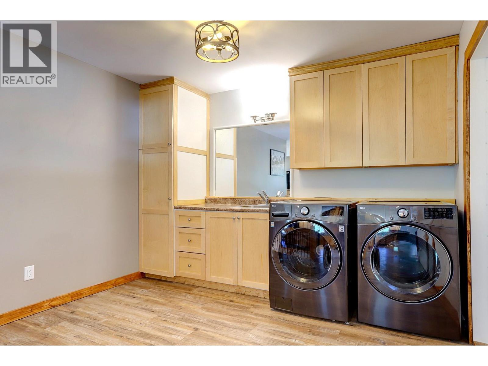 4375 97 Highway, Falkland, British Columbia  V0E 1W1 - Photo 35 - 10387187