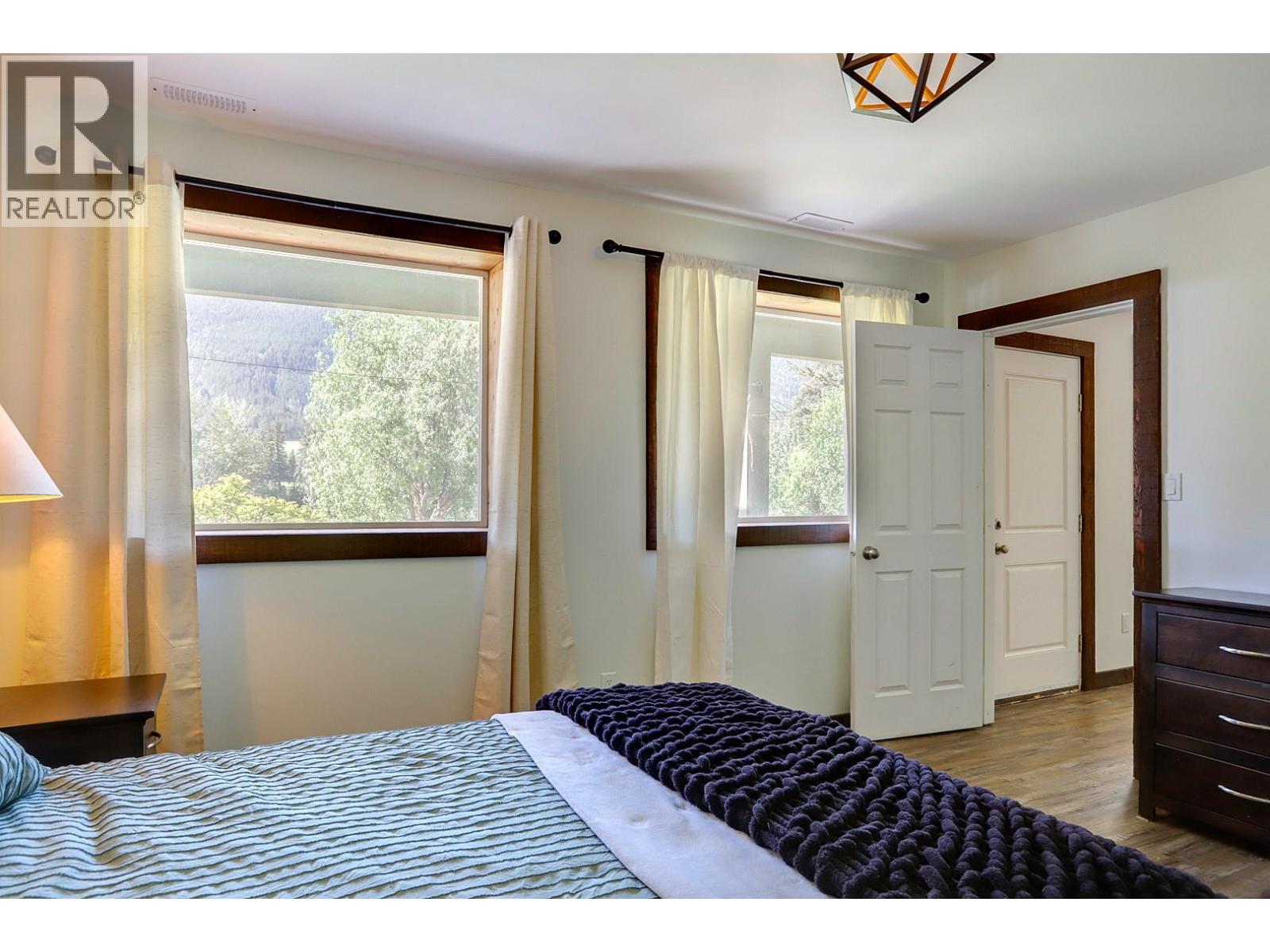 4375 97 Highway, Falkland, British Columbia  V0E 1W1 - Photo 50 - 10387187