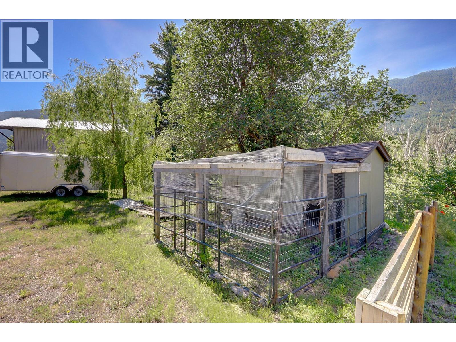 4375 97 Highway, Falkland, British Columbia  V0E 1W1 - Photo 65 - 10387187