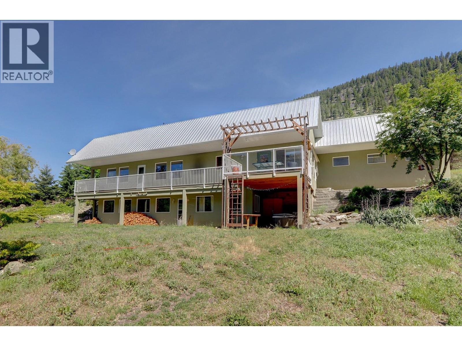 4375 97 Highway, Falkland, British Columbia  V0E 1W1 - Photo 67 - 10387187