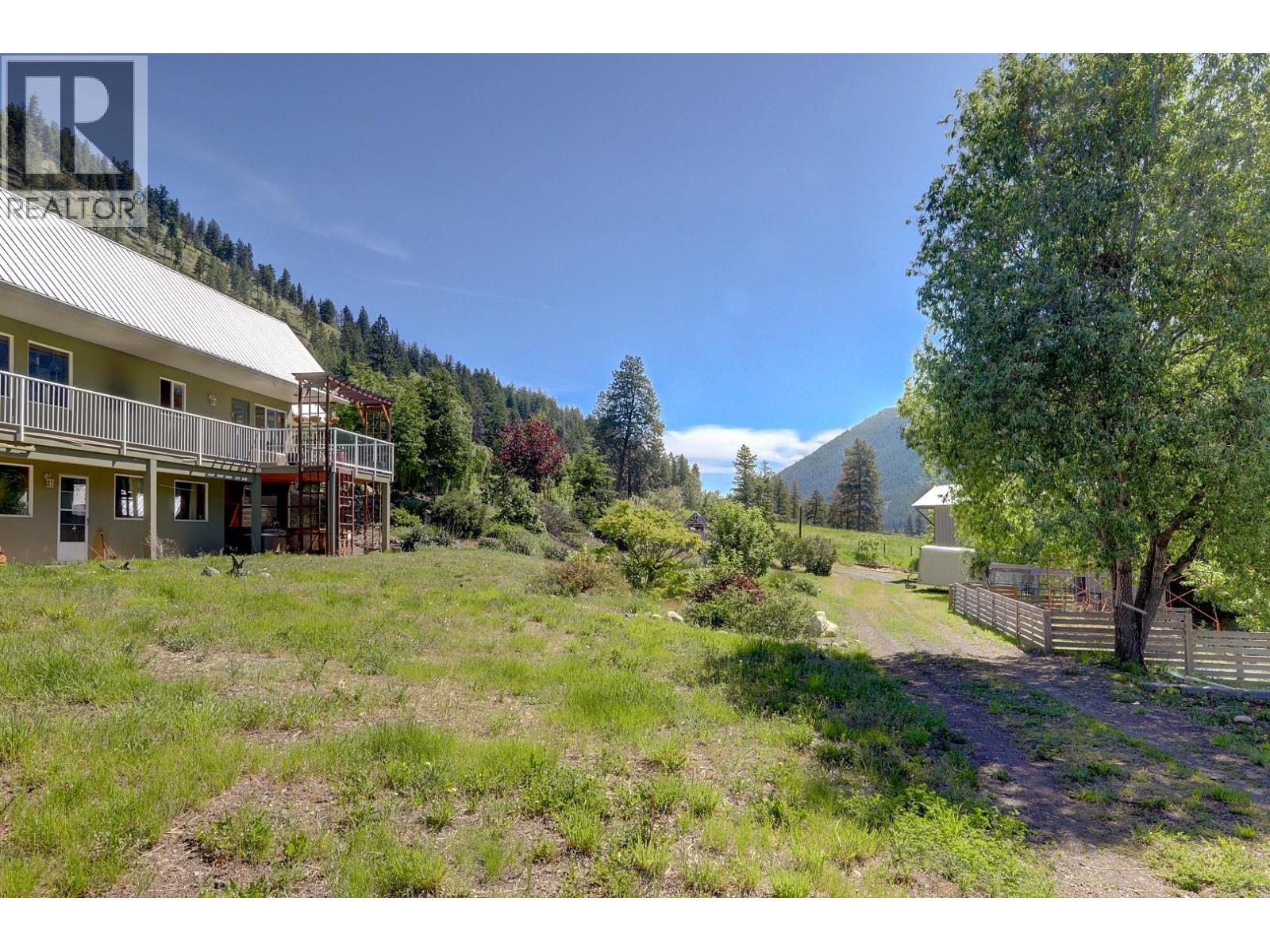 4375 97 Highway, Falkland, British Columbia  V0E 1W1 - Photo 69 - 10387187