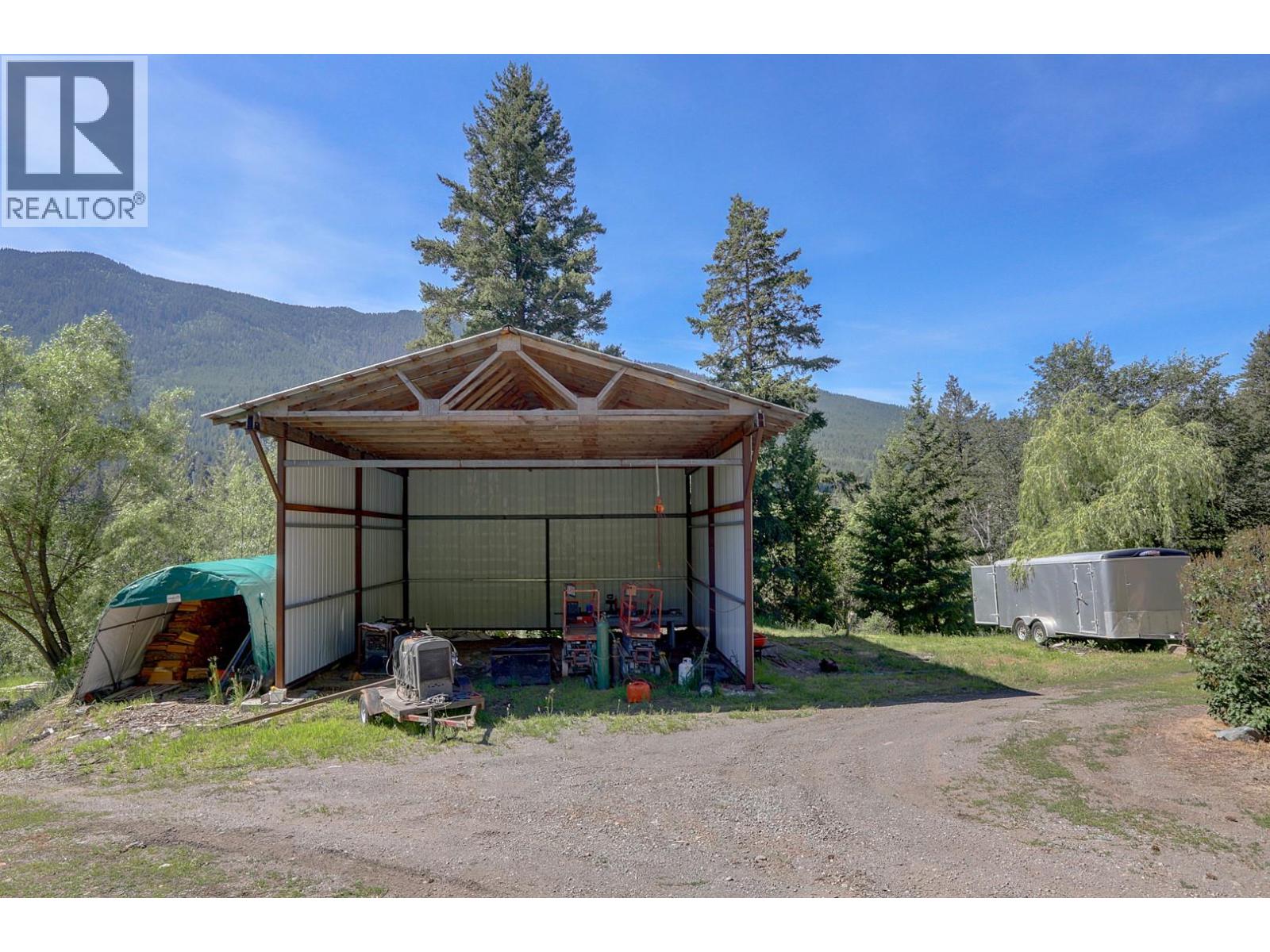 4375 97 Highway, Falkland, British Columbia  V0E 1W1 - Photo 75 - 10387187