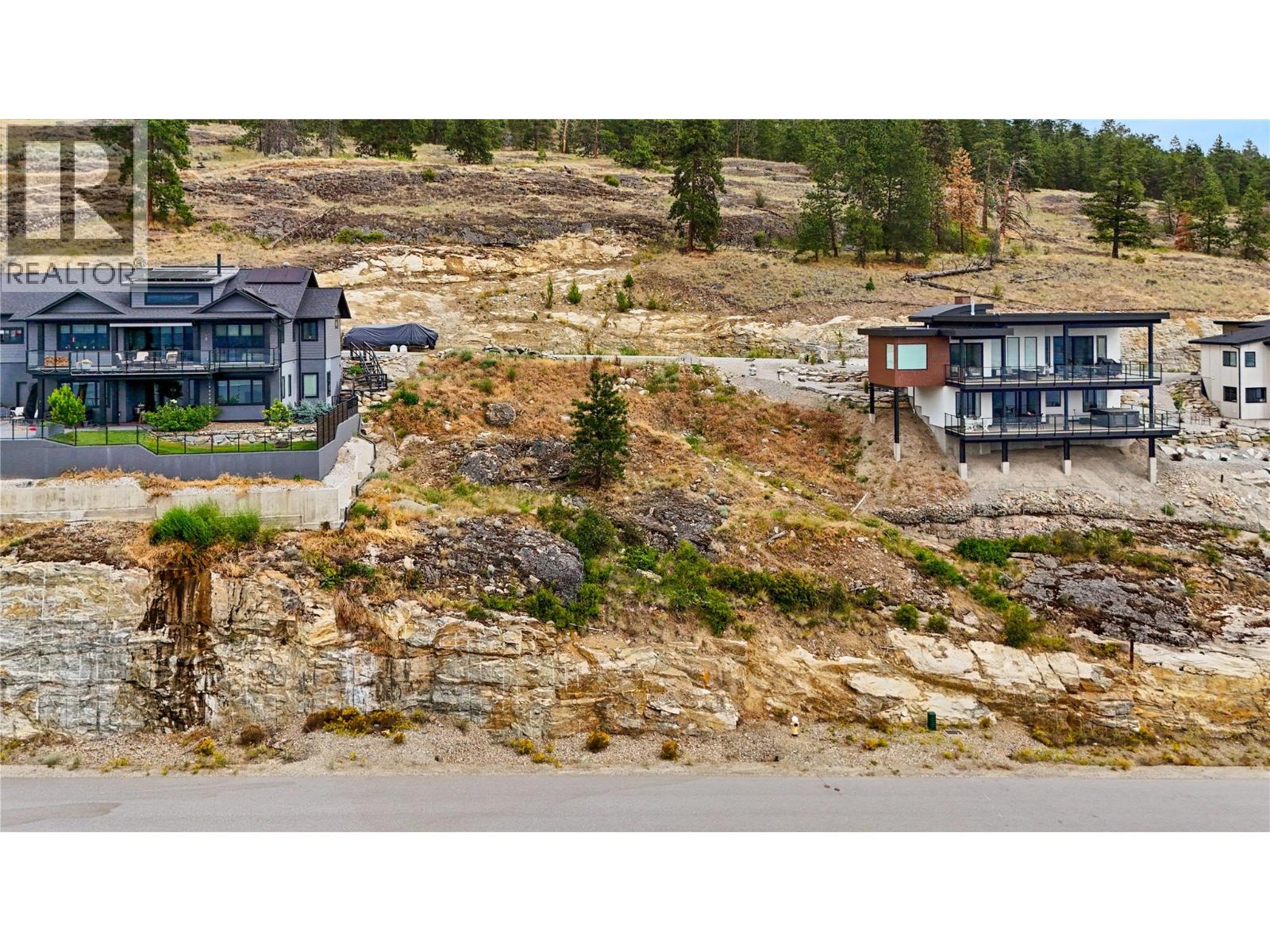 2449 Kettle Ridge Way, Naramata, British Columbia  V0H 1N1 - Photo 2 - 10392907