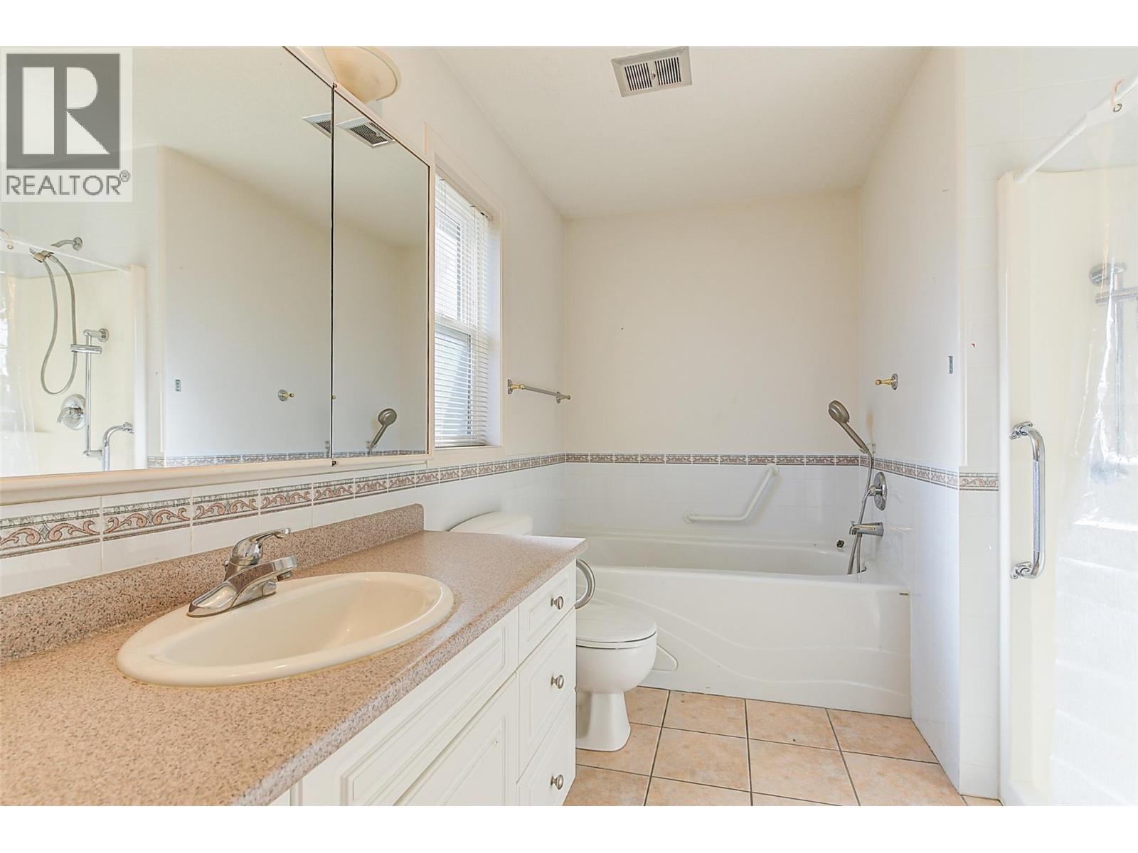 371 Valley Road Unit# 1-3, Kelowna, British Columbia  V1V 2E5 - Photo 75 - 10392027