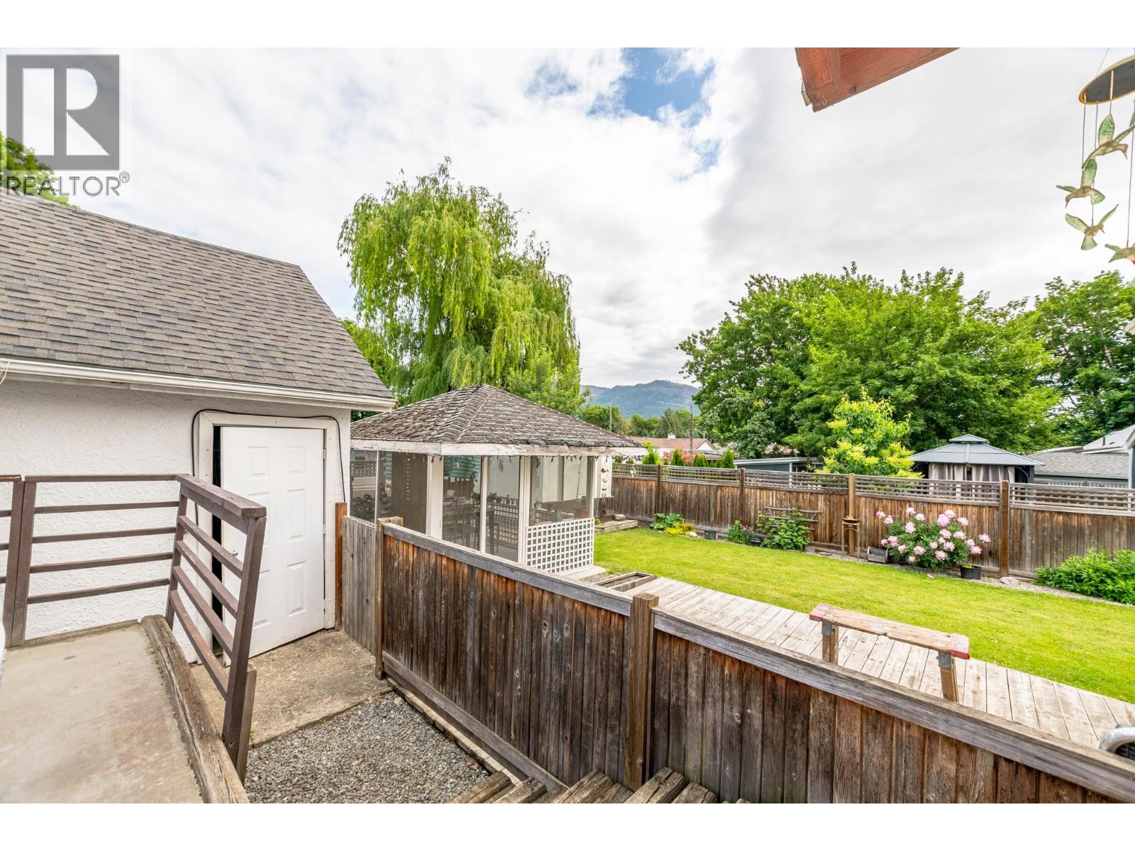 729 Stanley Avenue, Enderby, British Columbia  V0E 1V1 - Photo 32 - 10392869
