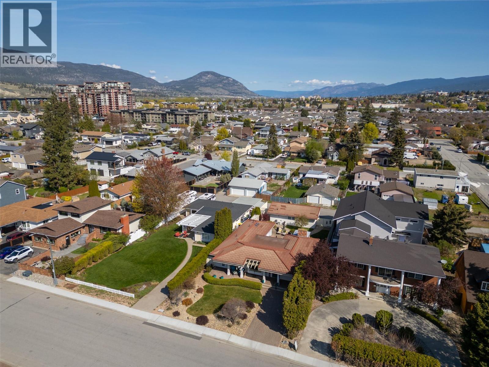 115 Elm Avenue, Penticton, British Columbia  V2A 3W1 - Photo 2 - 10392848
