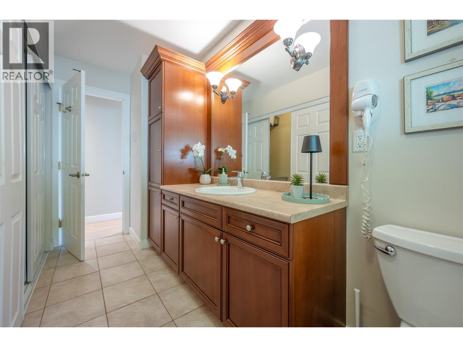 115 Elm Avenue, Penticton, British Columbia  V2A 3W1 - Photo 39 - 10392848