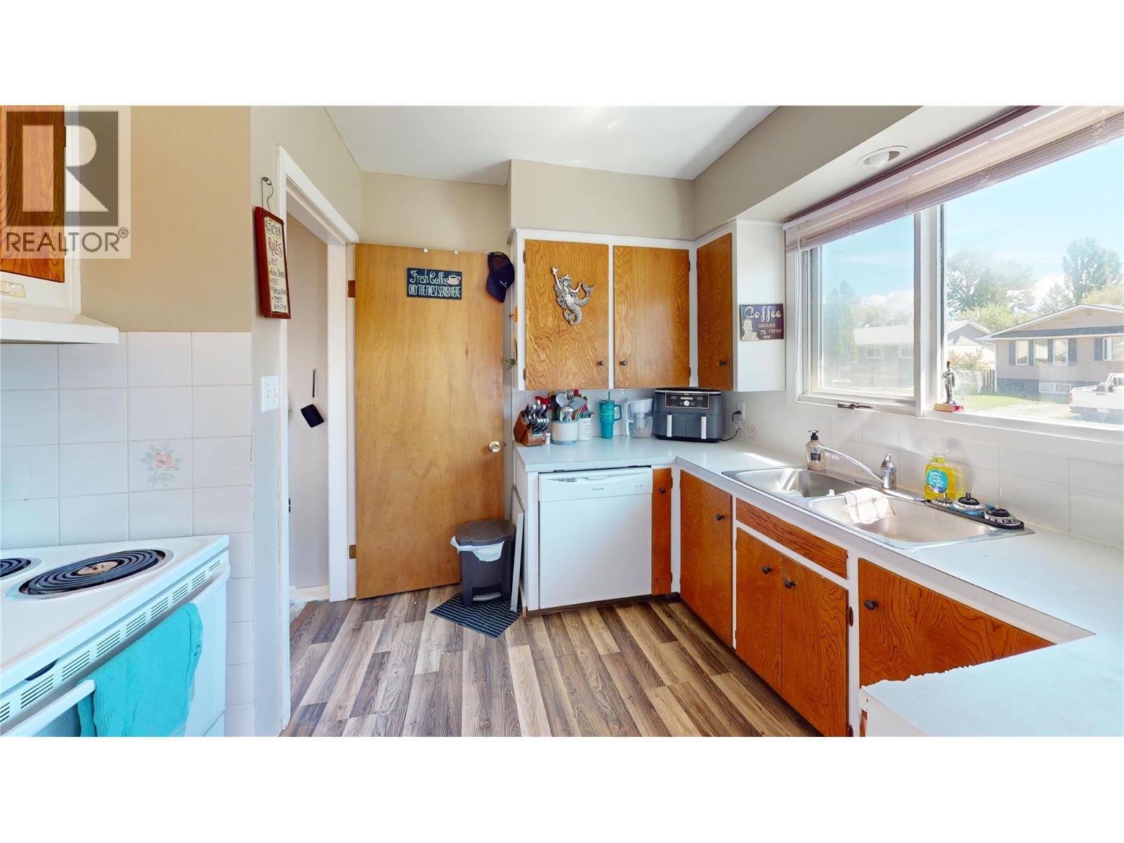 1516 6a Street S, Cranbrook, British Columbia  V1C 4J1 - Photo 9 - 10392807