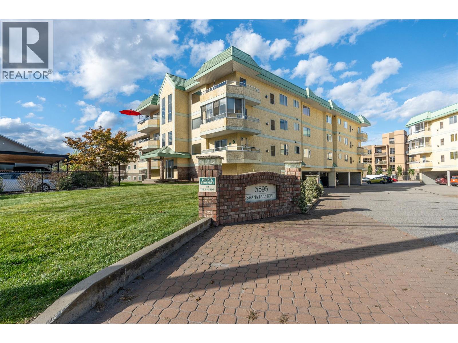 3595 Skaha Lake Road Unit# 303, Penticton, British Columbia  V2A 7K2 - Photo 1 - 10392608
