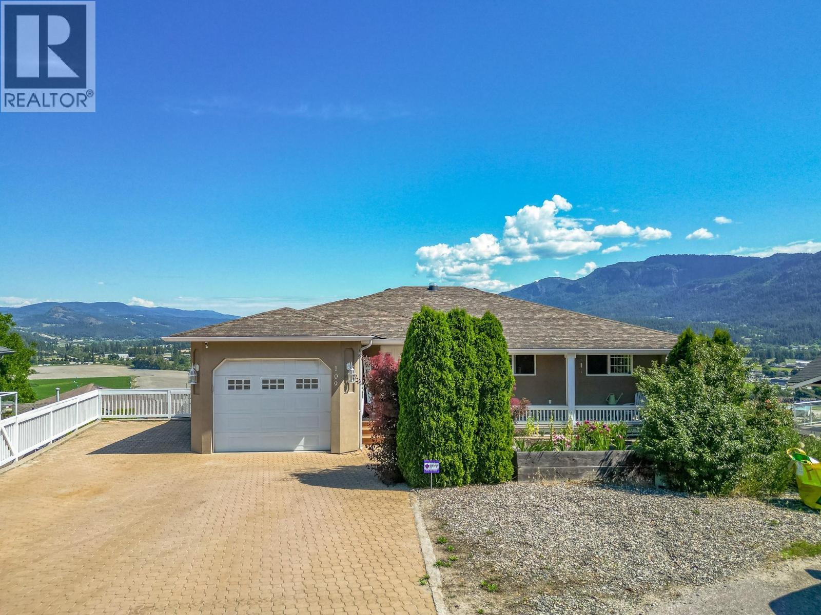 109 Revel Crescent, Enderby, British Columbia  V4Y 4B8 - Photo 1 - 10391792