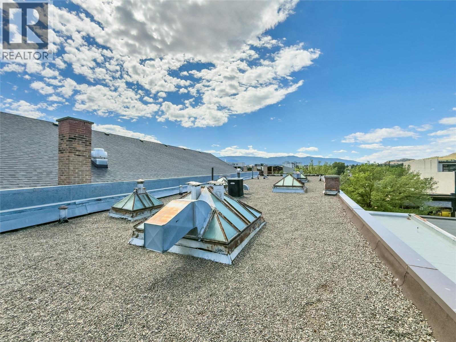 3107 30 Avenue, Vernon, British Columbia  V1T 2C4 - Photo 33 - 10391174