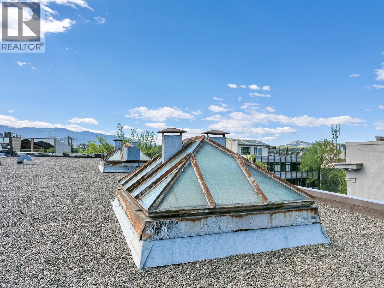 3107 30 Avenue, Vernon, British Columbia  V1T 2C4 - Photo 5 - 10391174