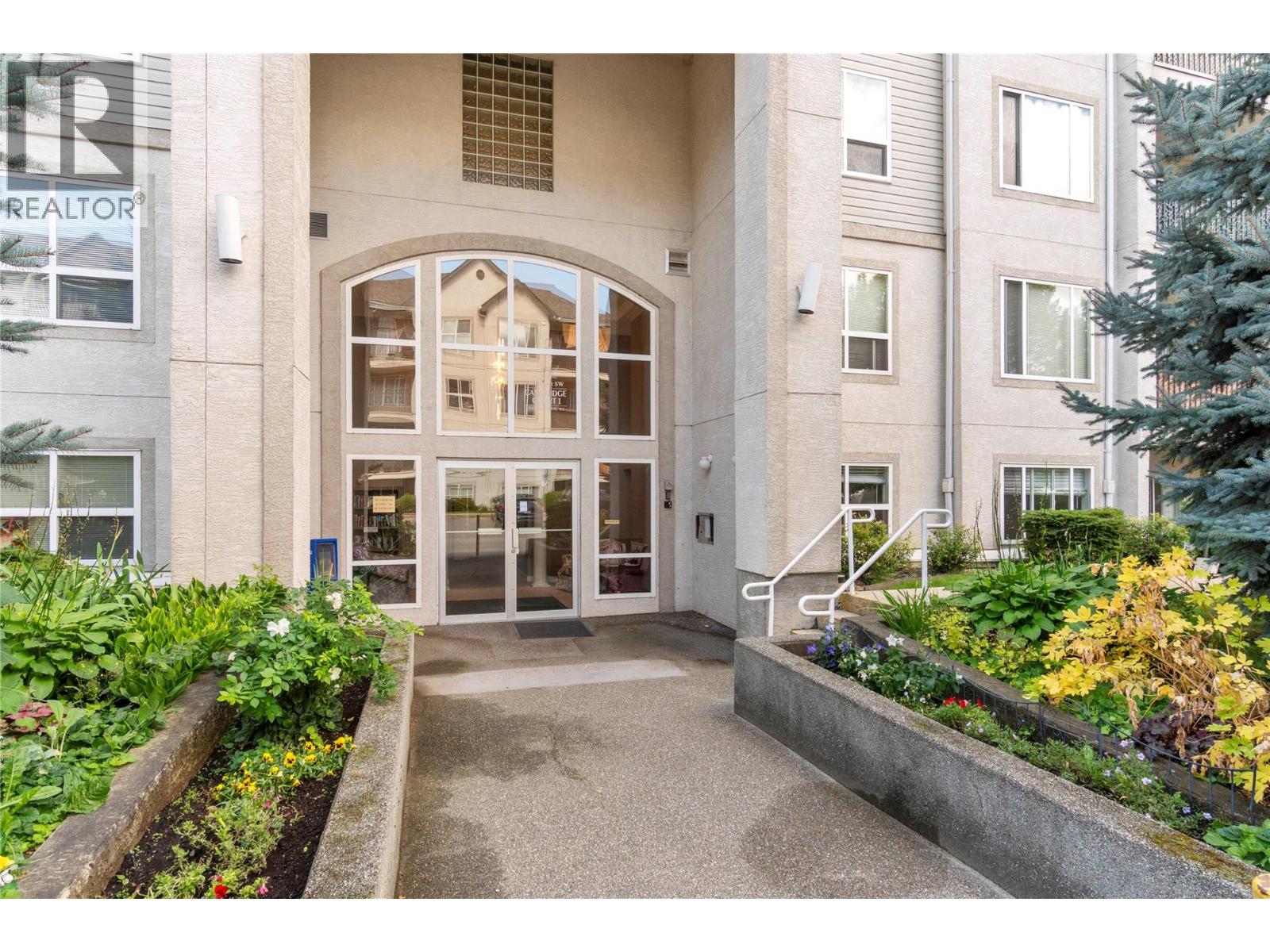 650 3rd Street Sw Unit# 101, Salmon Arm, British Columbia  V1E 1P6 - Photo 3 - 10392933