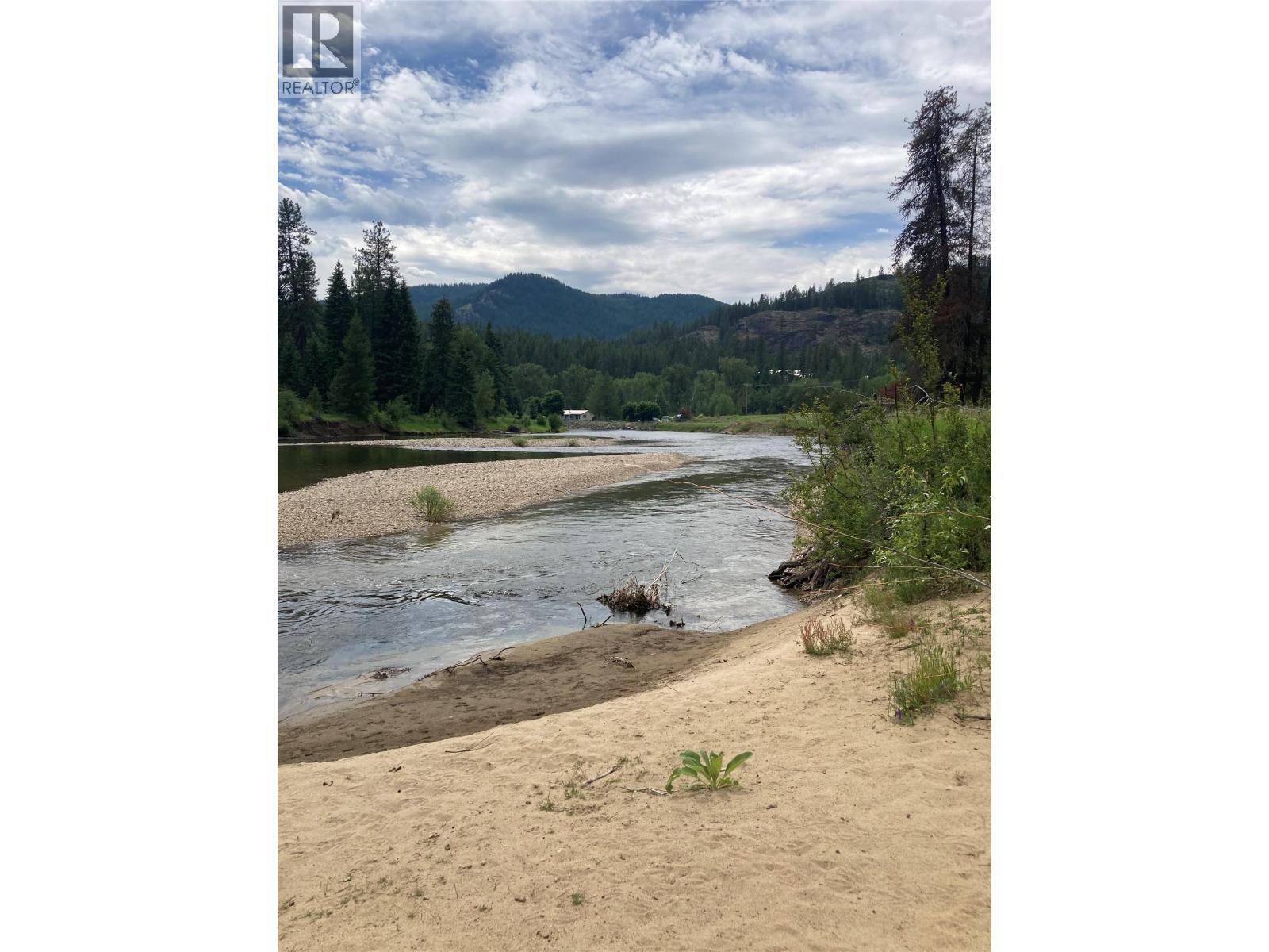 10000 North Fork Road, Grand Forks, British Columbia  V0H 1H8 - Photo 11 - 10392929