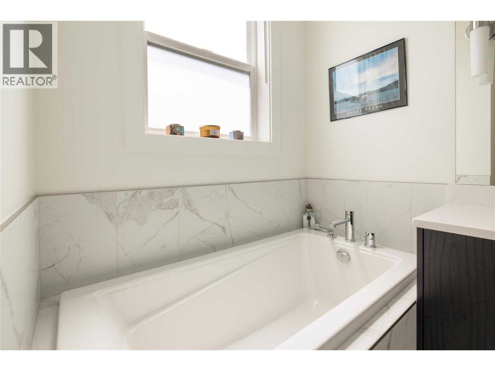 2100 Campbell Place Unit# 107, West Kelowna, British Columbia  V1Z 0A7 - Photo 23 - 10391568