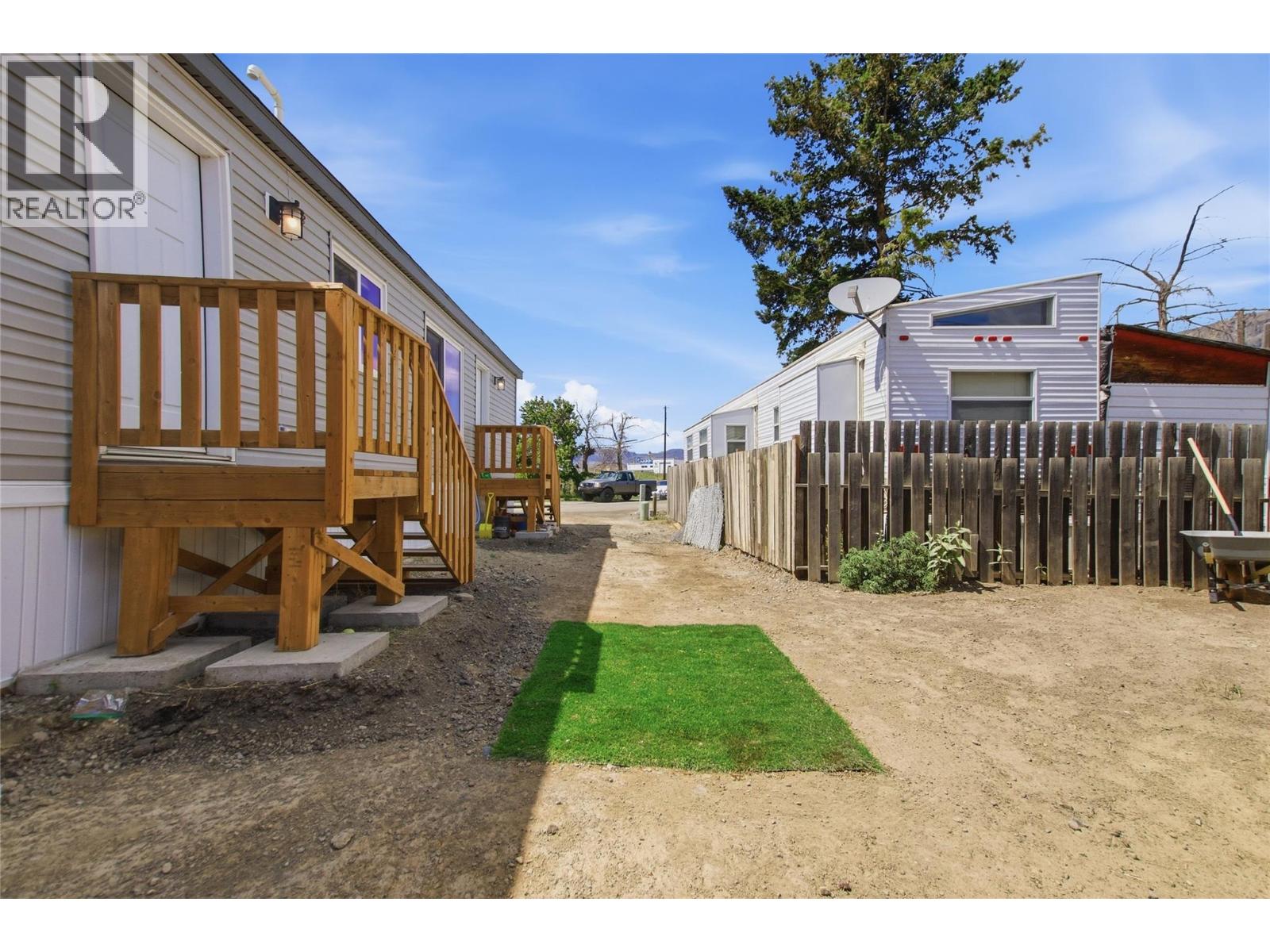 771 Athabasca Street E Unit# 50, Kamloops, British Columbia  V2H 1C8 - Photo 4 - 10392437