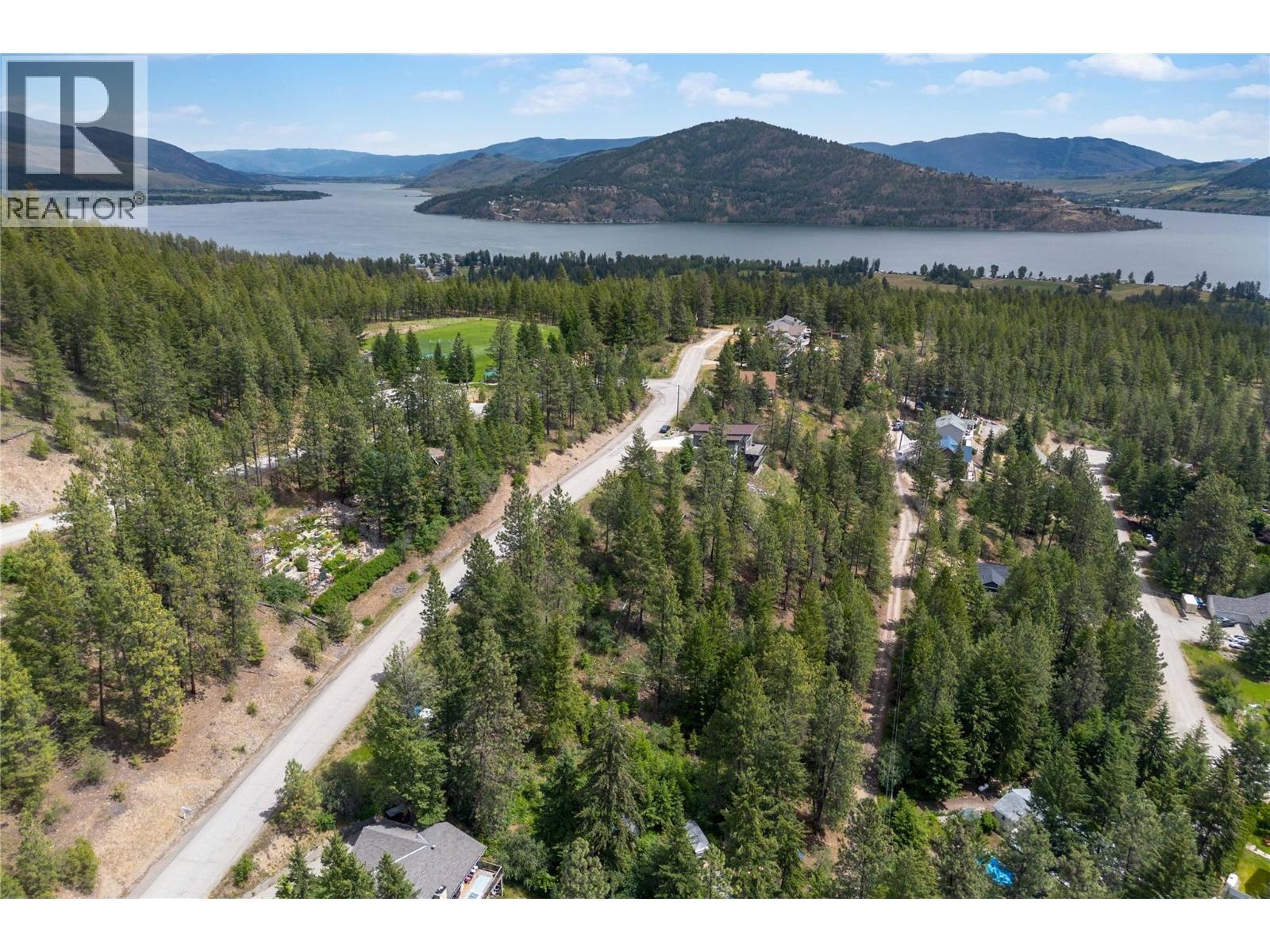 10745 Westshore Road, Vernon, British Columbia  V1H 2C2 - Photo 12 - 10392948
