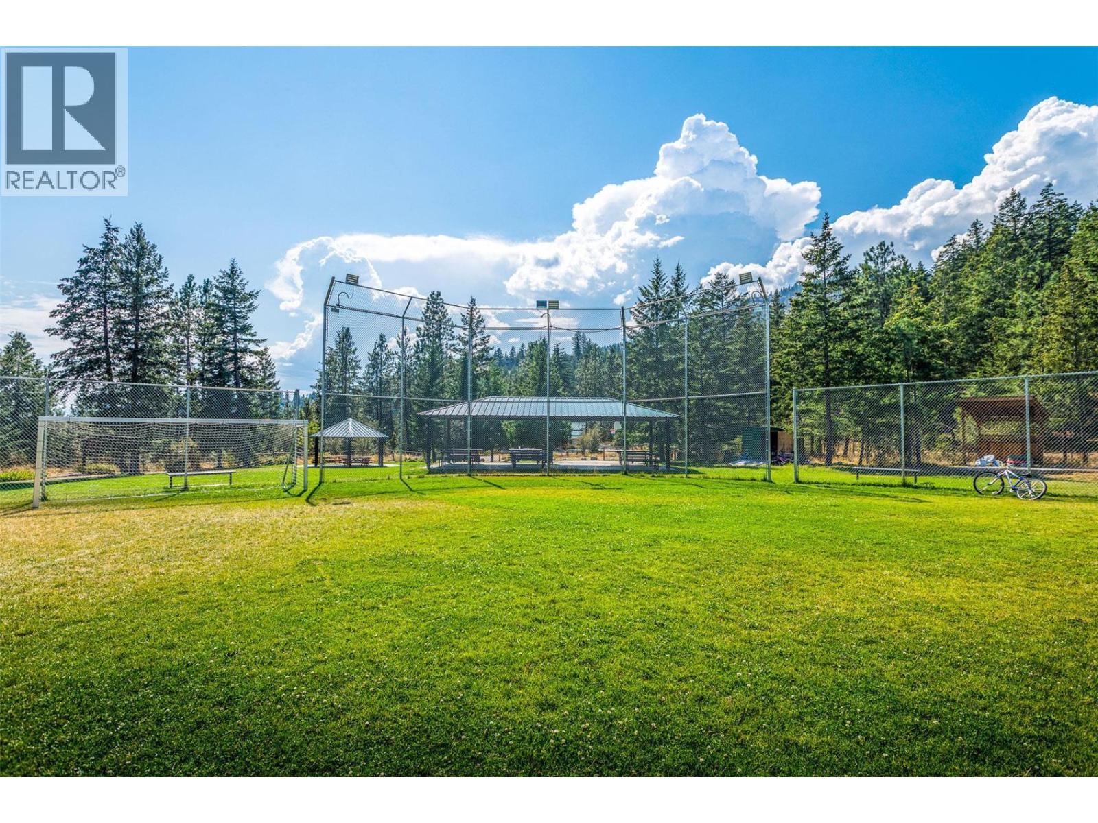10745 Westshore Road, Vernon, British Columbia  V1H 2C2 - Photo 22 - 10392948
