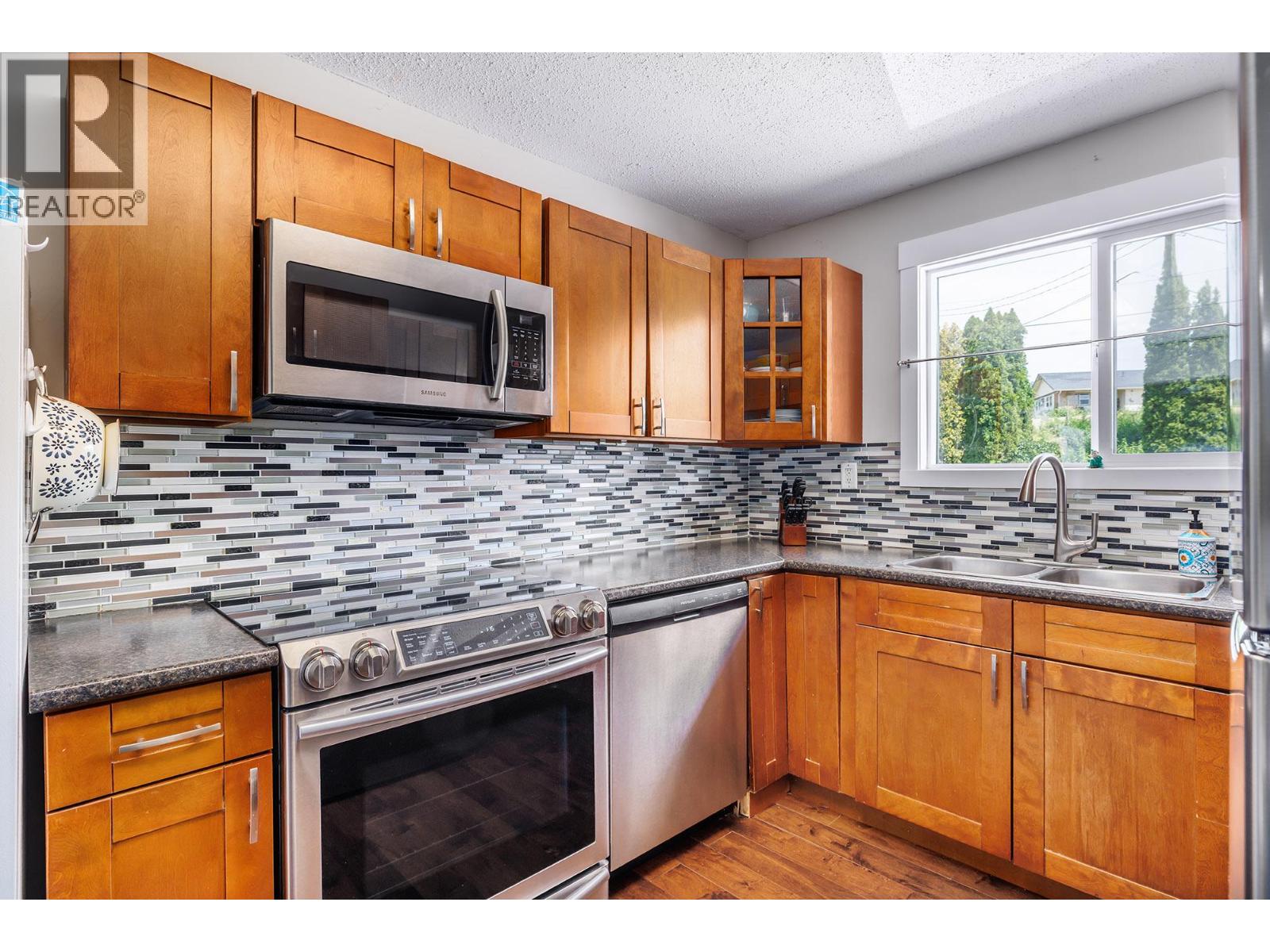 2161 Scenic Road Unit# 3, Kelowna, British Columbia  V1V 2H8 - Photo 2 - 10392965