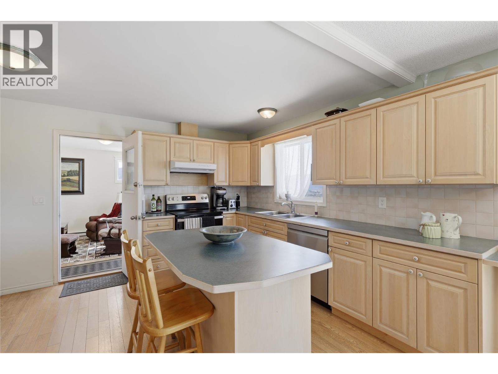 850 Norview Road, Kamloops, British Columbia  V2B 3G9 - Photo 13 - 10393042