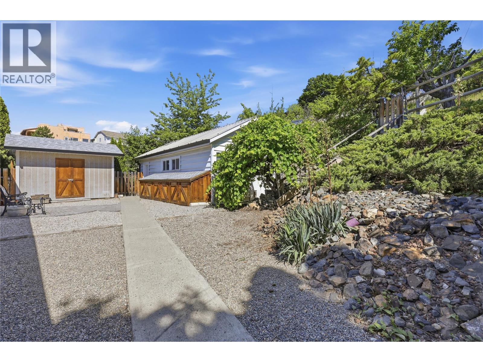 850 Norview Road, Kamloops, British Columbia  V2B 3G9 - Photo 23 - 10393042