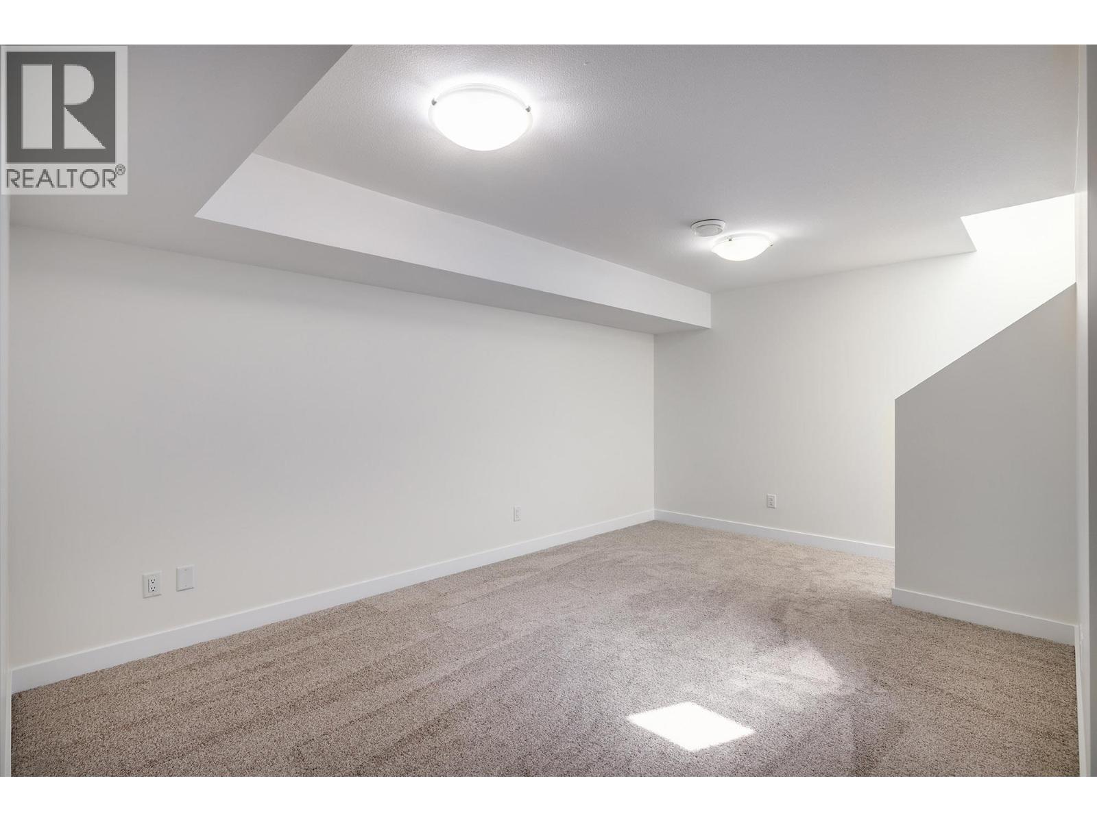 3207 Shetland Road, Kelowna, British Columbia  V1V 3B1 - Photo 23 - 10393027