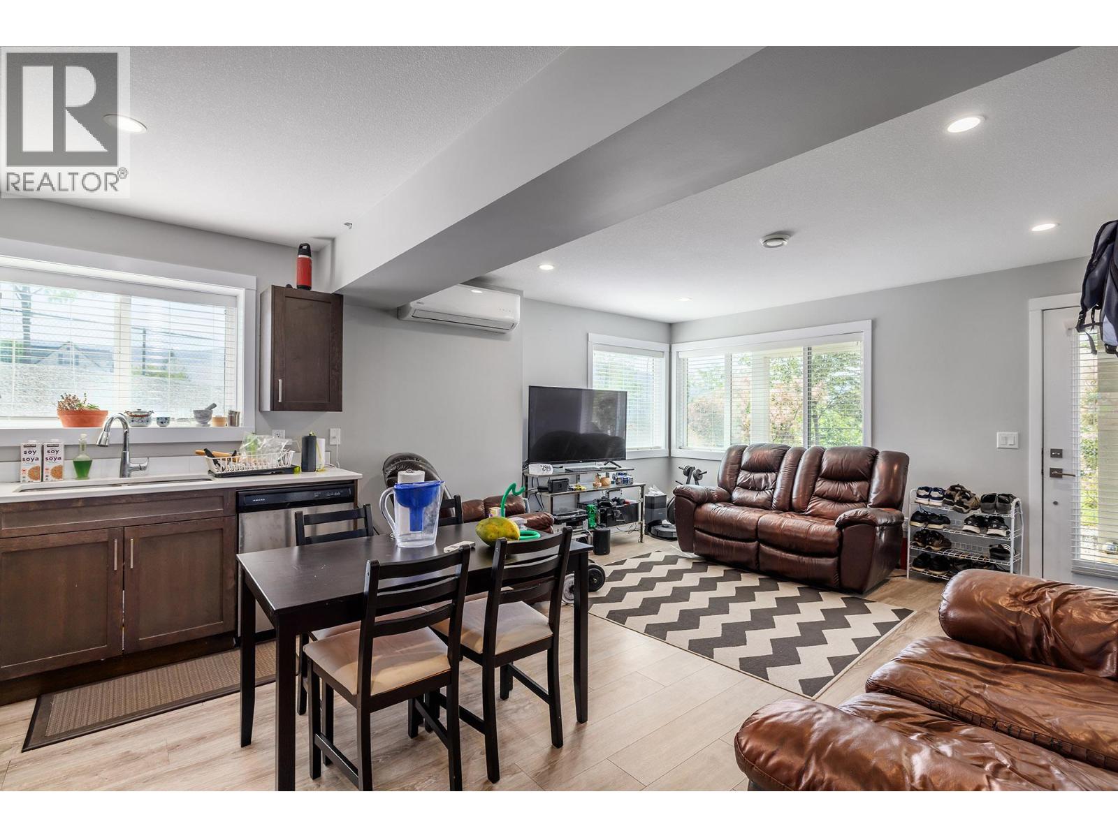 3207 Shetland Road, Kelowna, British Columbia  V1V 3B1 - Photo 26 - 10393027