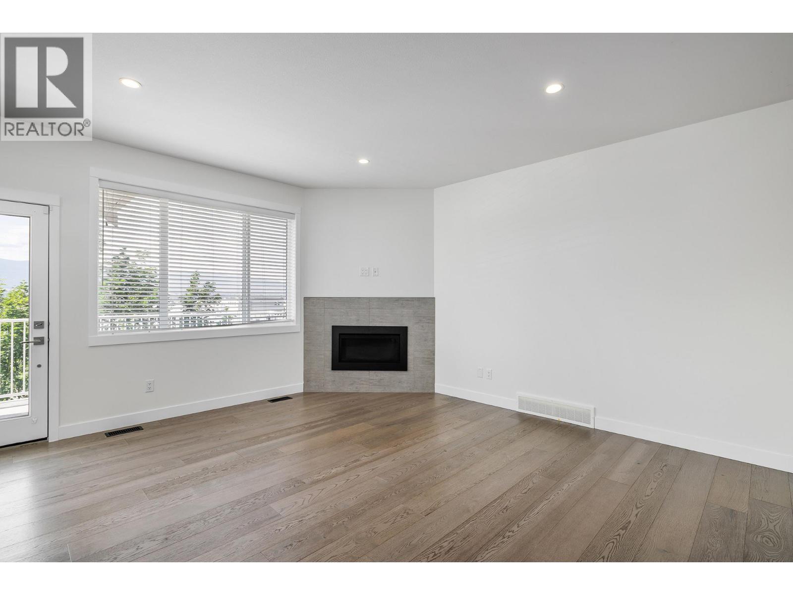 3207 Shetland Road, Kelowna, British Columbia  V1V 3B1 - Photo 3 - 10393027