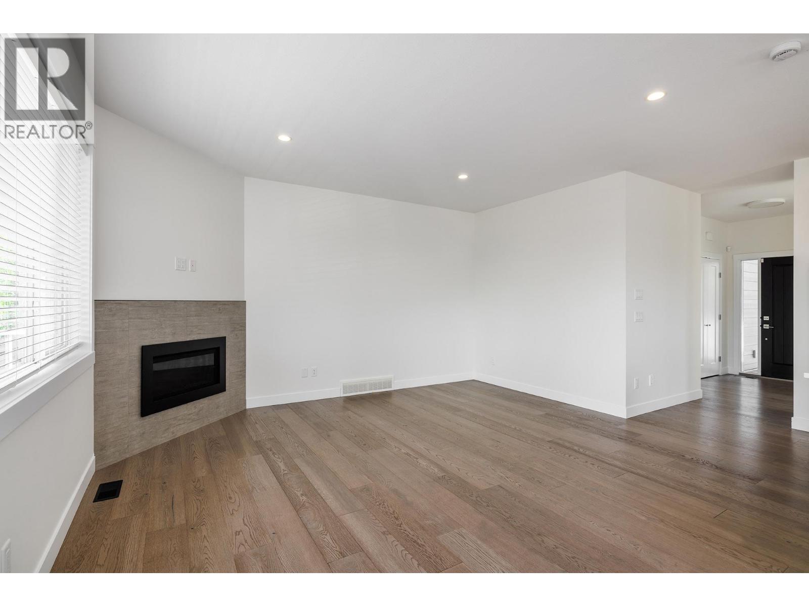 3207 Shetland Road, Kelowna, British Columbia  V1V 3B1 - Photo 6 - 10393027