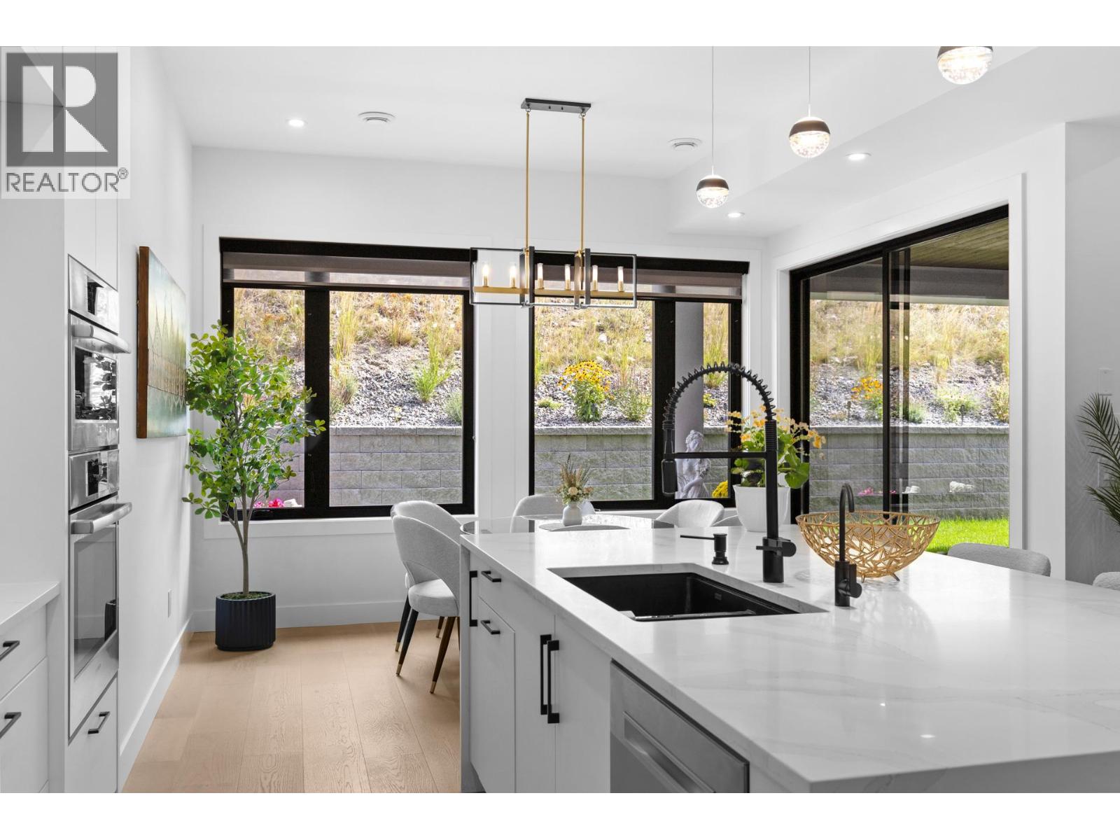 437 Vision Court, Kelowna, British Columbia  V1W 0C4 - Photo 23 - 10393041