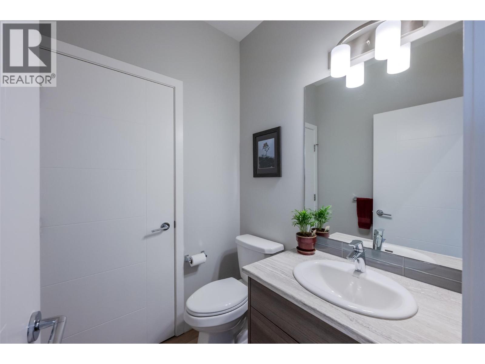 457 Nelson Avenue Unit# 102, Penticton, British Columbia  V2A 2L3 - Photo 12 - 10392853
