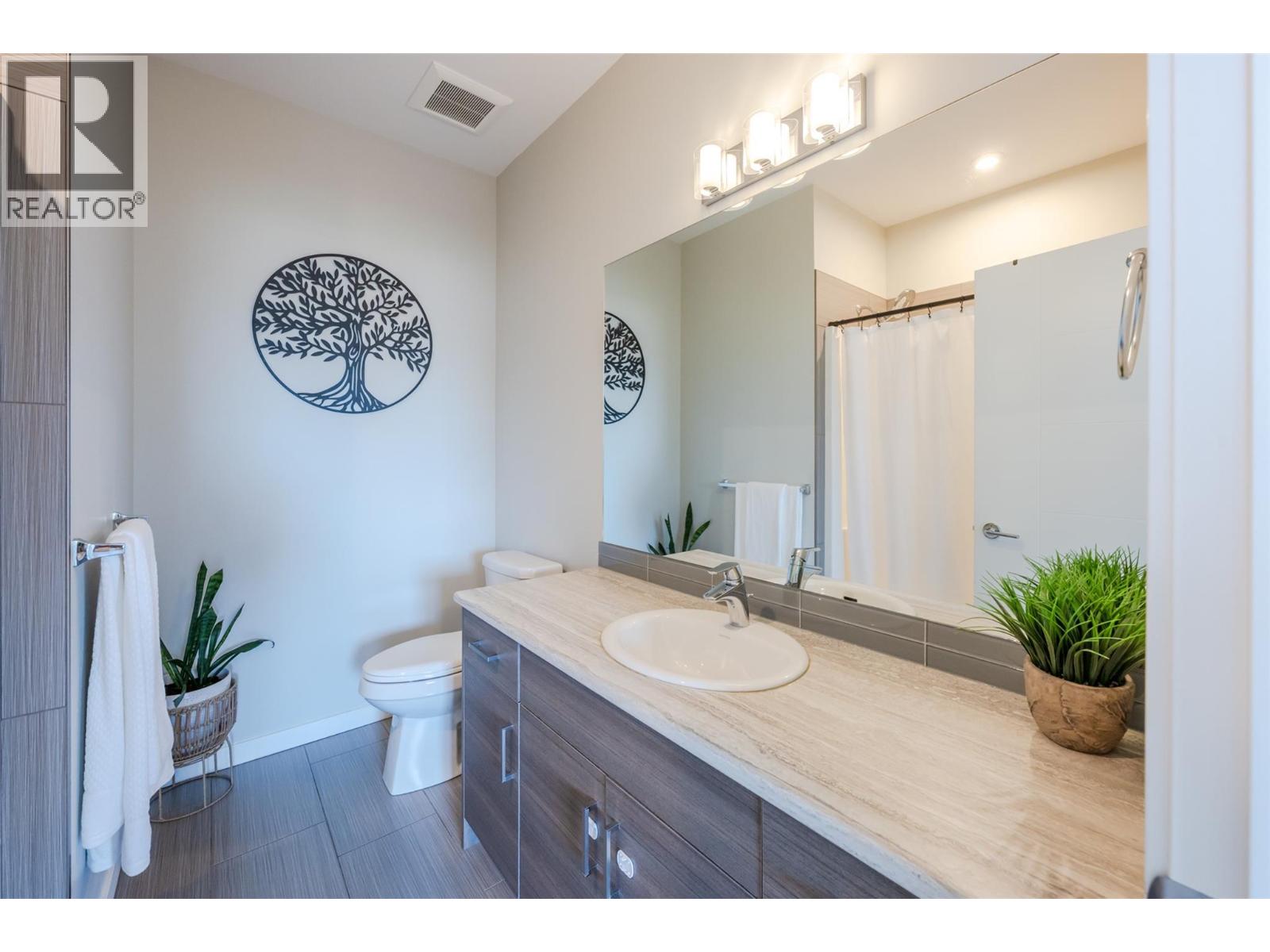 457 Nelson Avenue Unit# 102, Penticton, British Columbia  V2A 2L3 - Photo 17 - 10392853