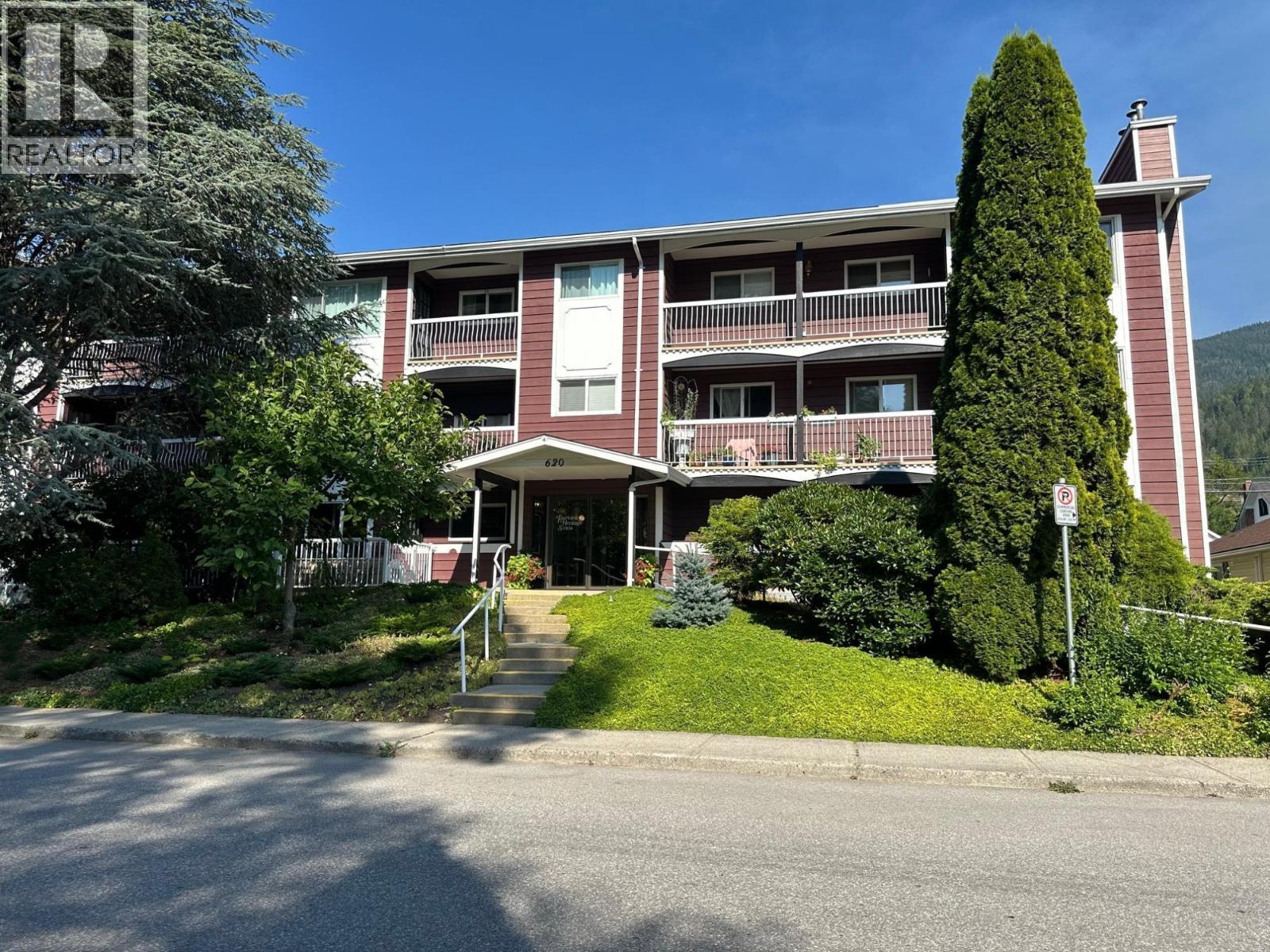 620 Second Street Unit# 105, Nelson, British Columbia  V1L 2L8 - Photo 1 - 10392464