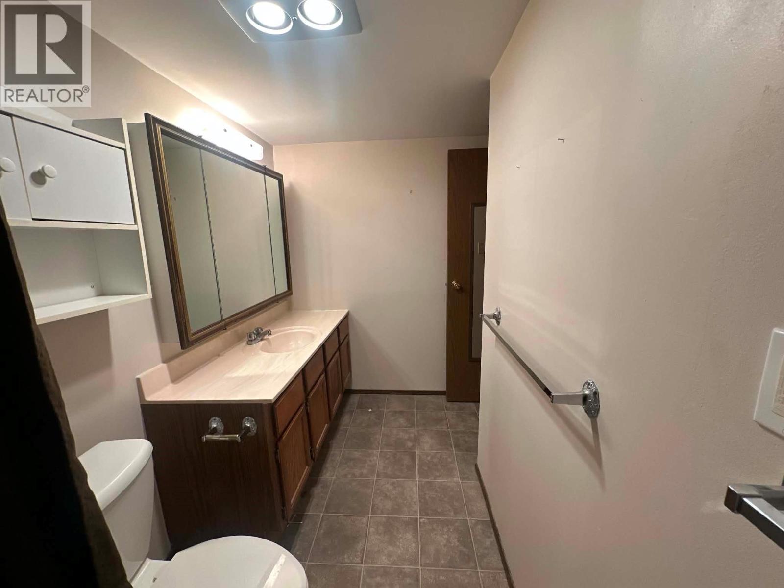 620 Second Street Unit# 105, Nelson, British Columbia  V1L 2L8 - Photo 12 - 10392464