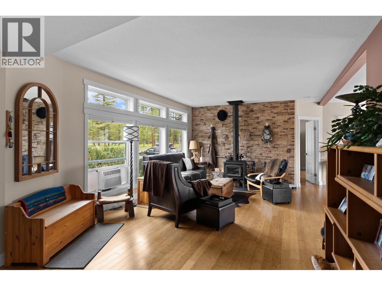 38 Nine Mile Place, Osoyoos, British Columbia  V0H 1V6 - Photo 10 - 10390999