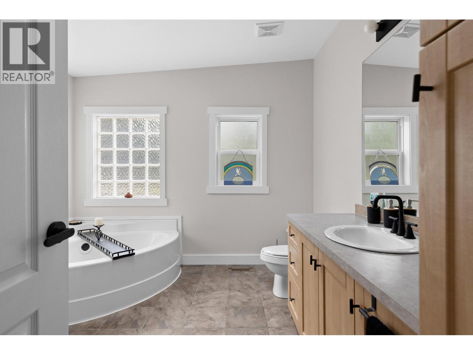 38 Nine Mile Place, Osoyoos, British Columbia  V0H 1V6 - Photo 32 - 10390999