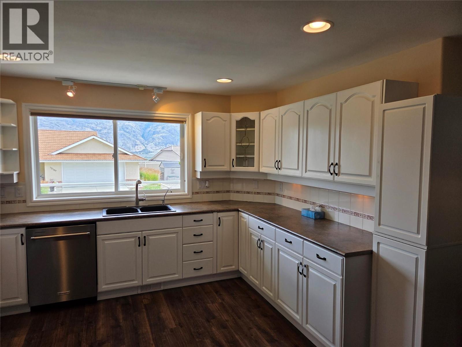 12300 Pinehurst Place Unit# 2, Osoyoos, British Columbia  V0H 1V4 - Photo 8 - 10393123