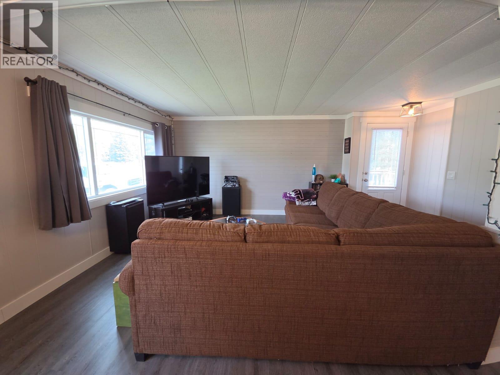 5117 43 Street Ne, Chetwynd, British Columbia  V0C 1J0 - Photo 6 - 10393102