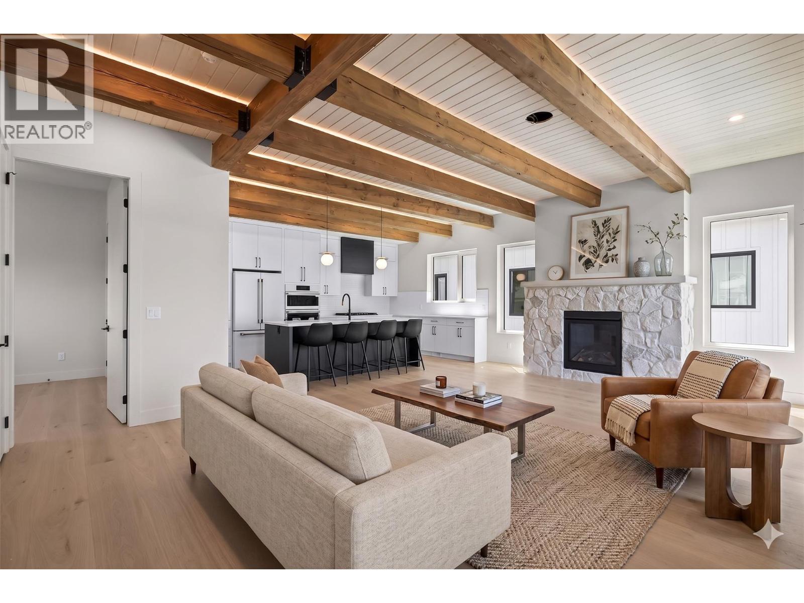 4495 Walker Road Unit# 2, Kelowna, British Columbia  V1W 1G8 - Photo 3 - 10393149